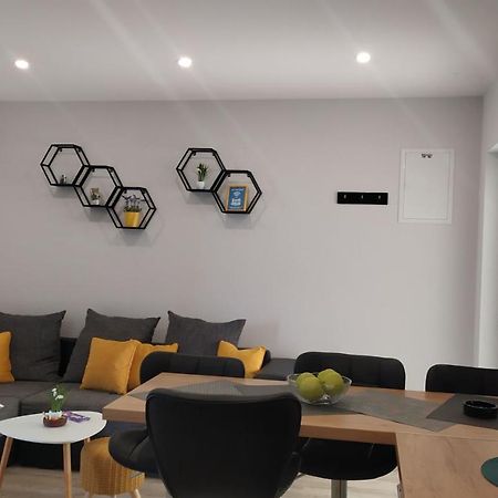 Apartment Skavo Baška Voda Exteriér fotografie